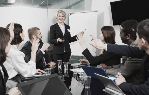 Briefing Executives